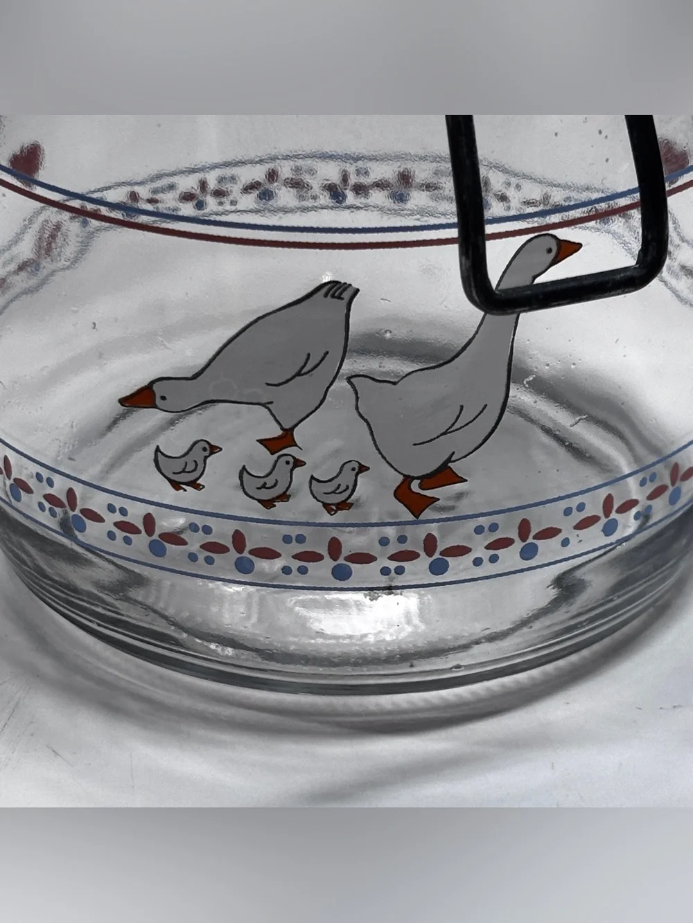 Vintage ARC France Glass Hinged Canister 3/4L Geese & Hearts 80s Country Pastel